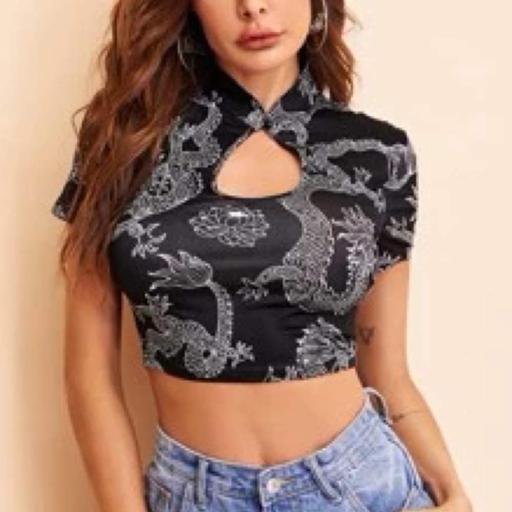 keyhole neck dragon top
